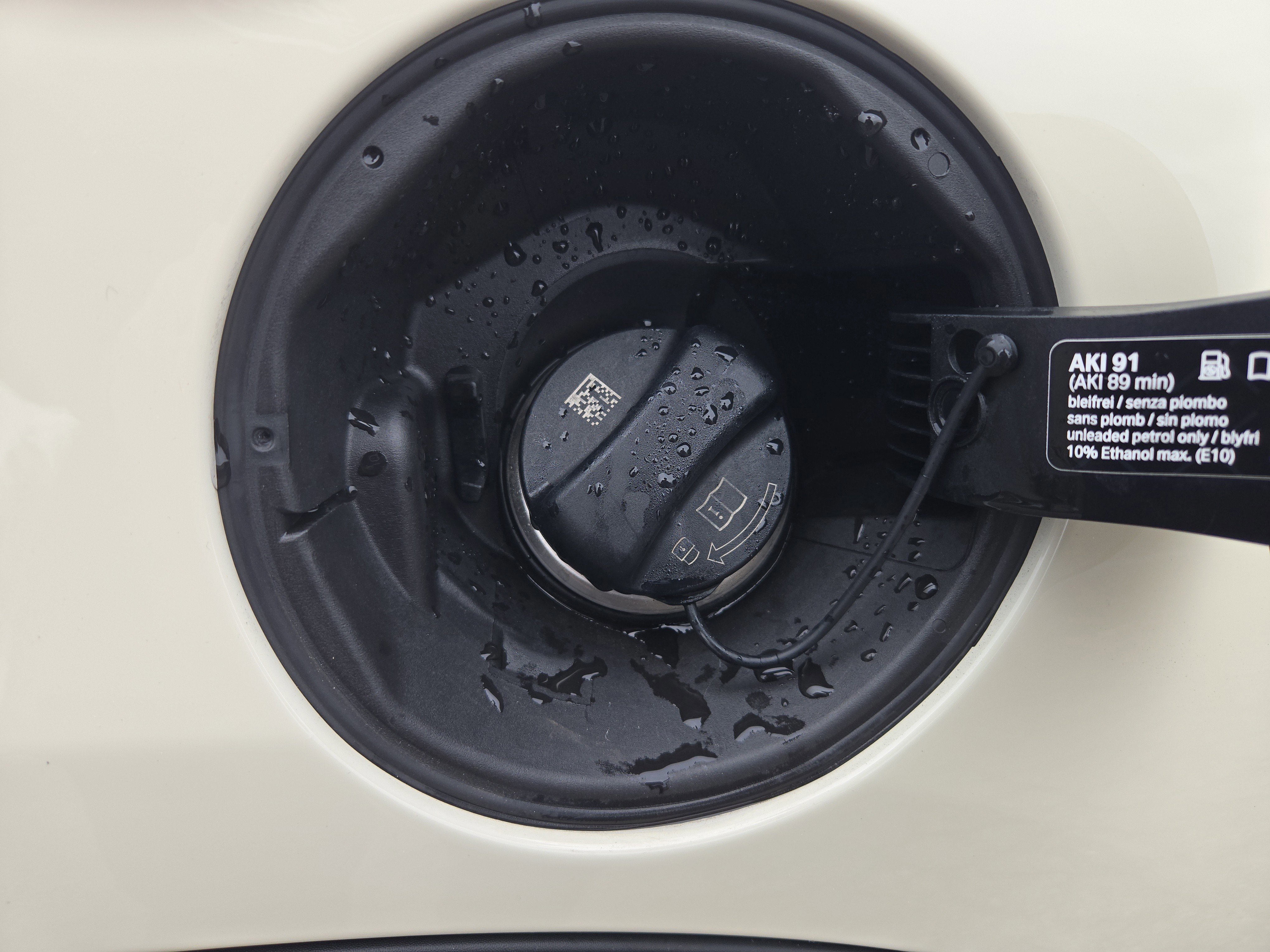 Used 2023 MINI Cooper Convertible image 24