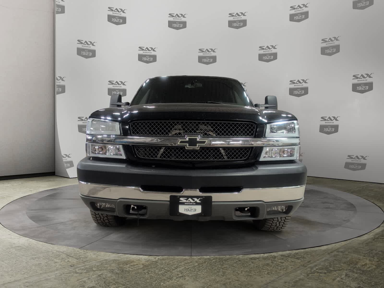 Used 2004 Chevrolet Silverado 2500 LS AWD/4WD image 8