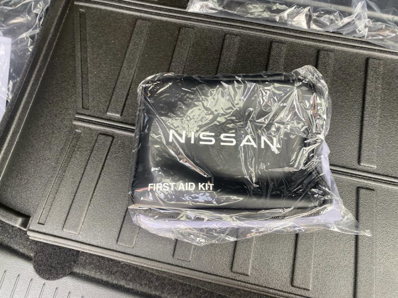 Used 2025 Nissan Murano SV w/ Cargo Package image 39