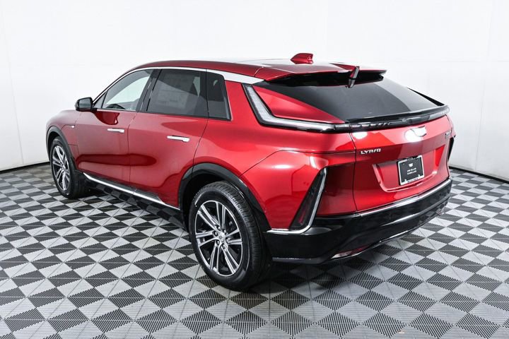 New 2025 Cadillac Lyriq Luxury image 28