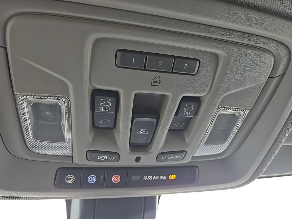Used 2019 GMC Sierra 1500 SLT w/ SLT Premium Plus Package AWD/4WD image 21
