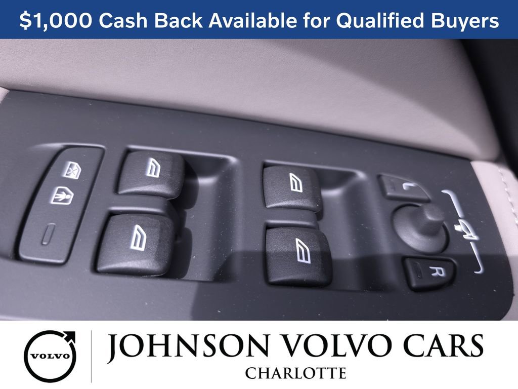 New 2026 Volvo XC60 B5 Plus w/ Protection Package Premier image 30