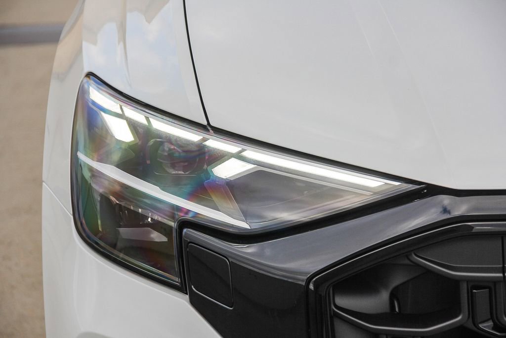 New 2026 Audi Q8 Premium Plus image 10