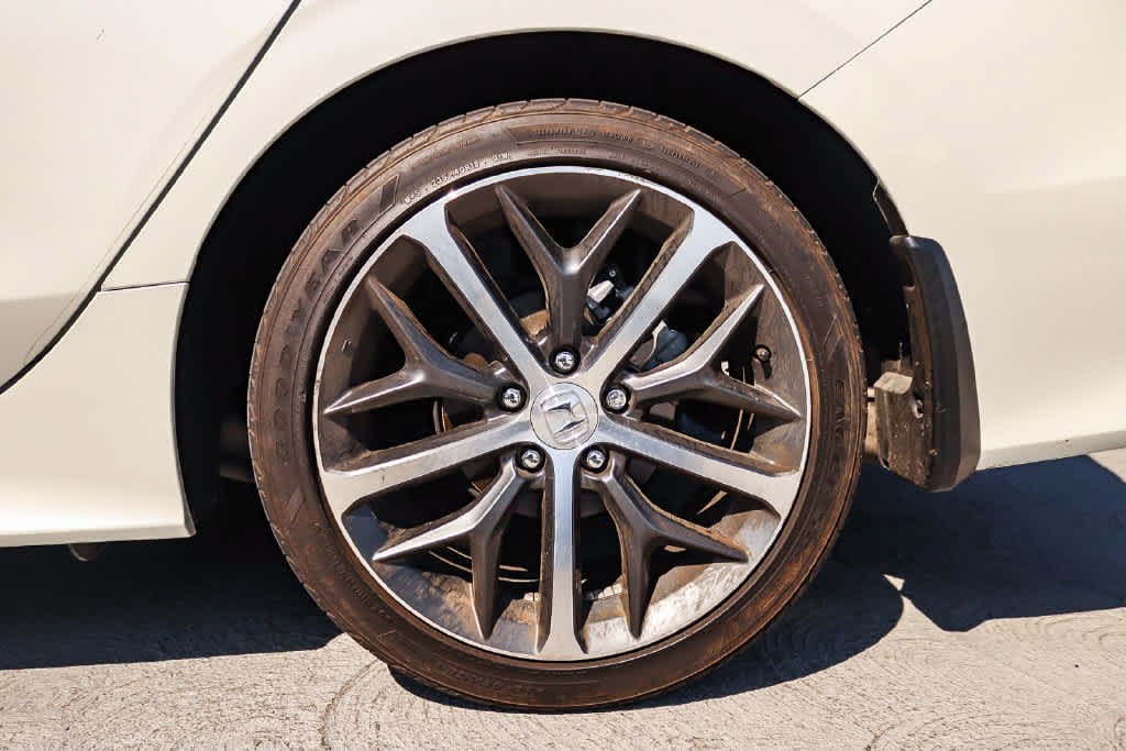 Used 2023 Honda Civic Touring image 10