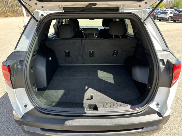 Used 2025 GMC Terrain Elevation AWD/4WD image 13