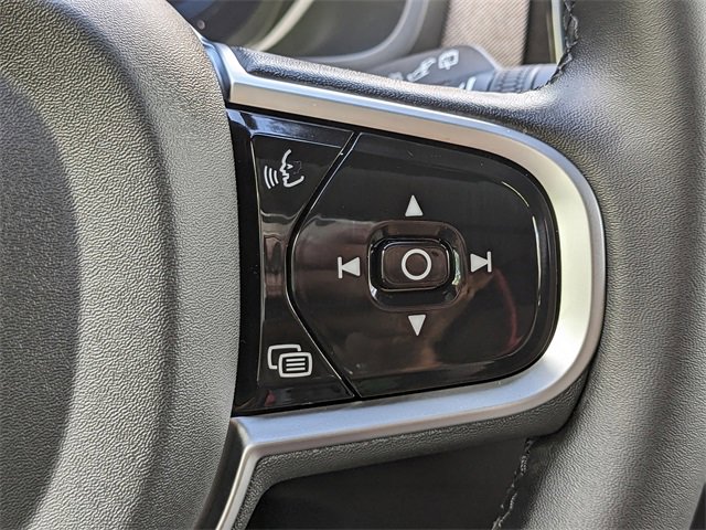 New 2025 Volvo XC90 T8 Plus image 29