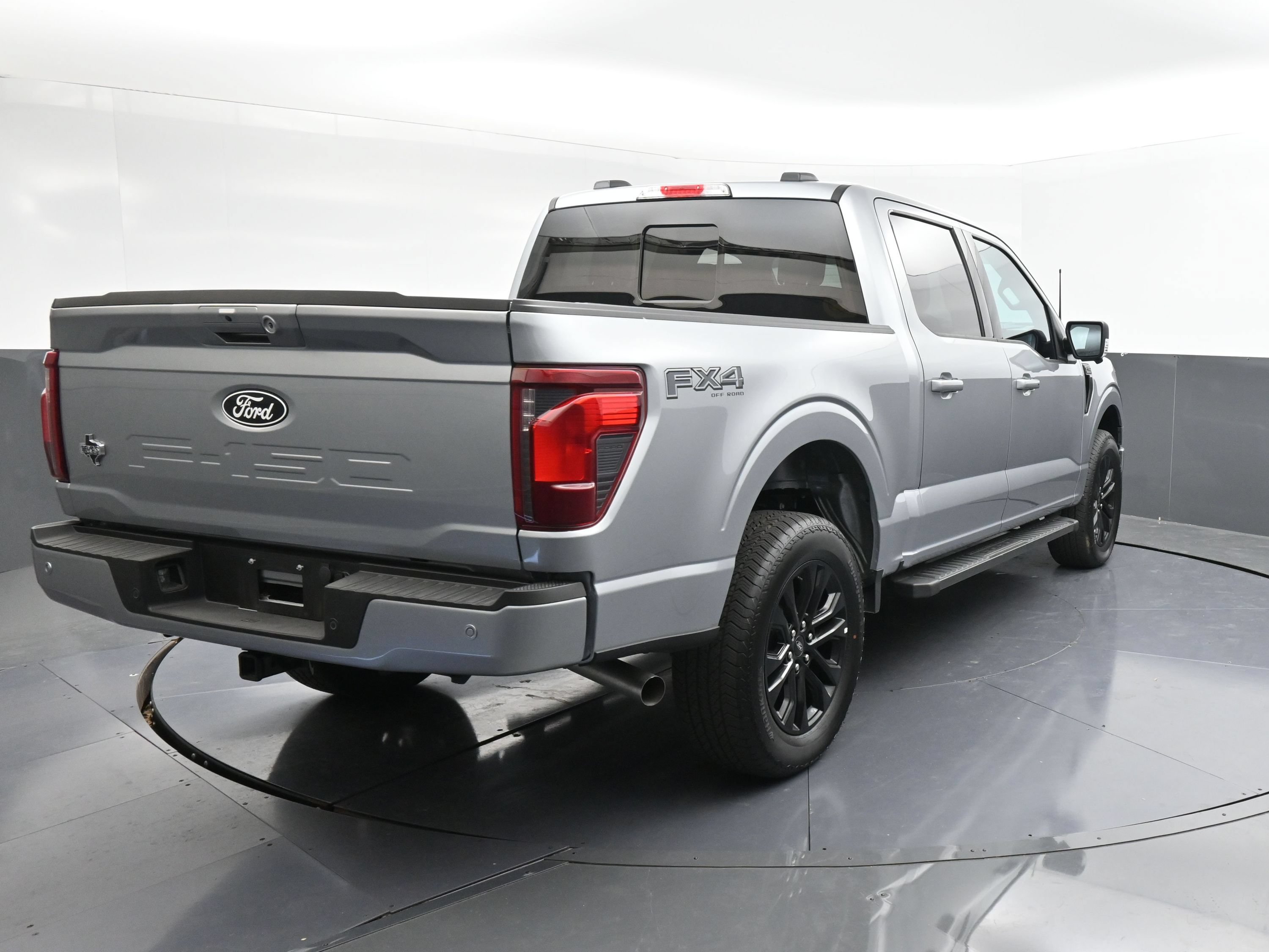 Used 2026 Ford F150 XLT w/ Equipment Group 302A MID AWD/4WD image 8