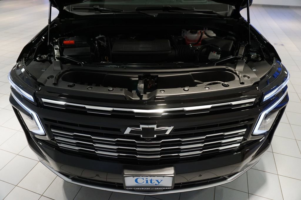 New 2026 Chevrolet Suburban High Country image 32