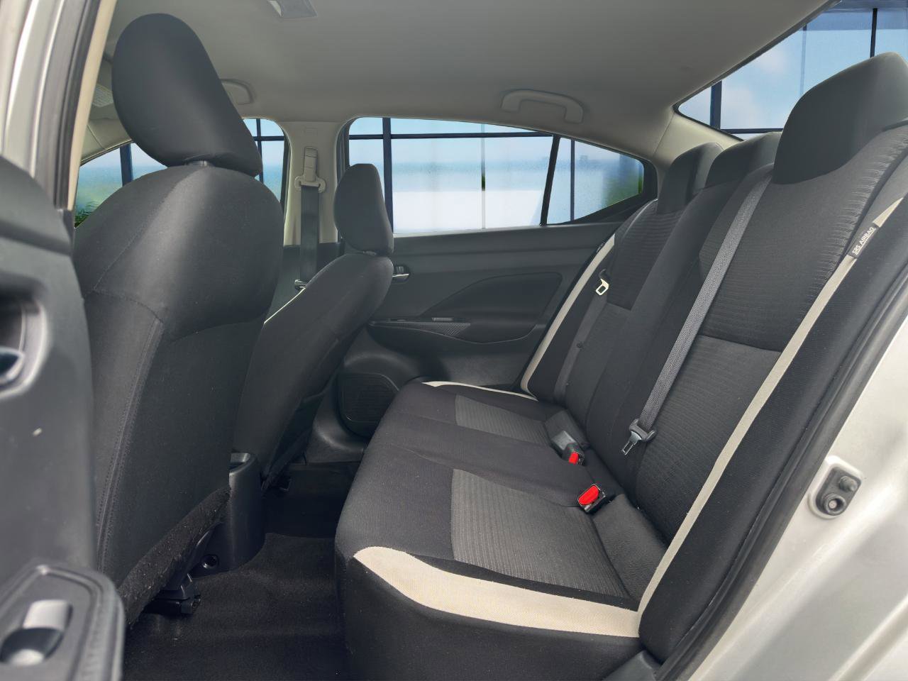 Used 2021 Nissan Versa SV image 13