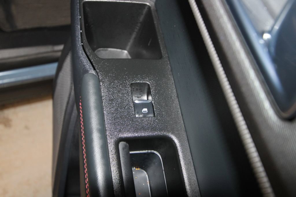 Used 2025 Ford Explorer ST-Line image 28