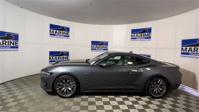 Used 2024 Ford Mustang GT Premium image 7