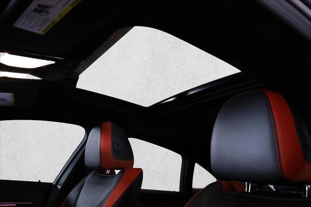 Certified 2025 BMW 440i xDrive w/ Premium Package image 17