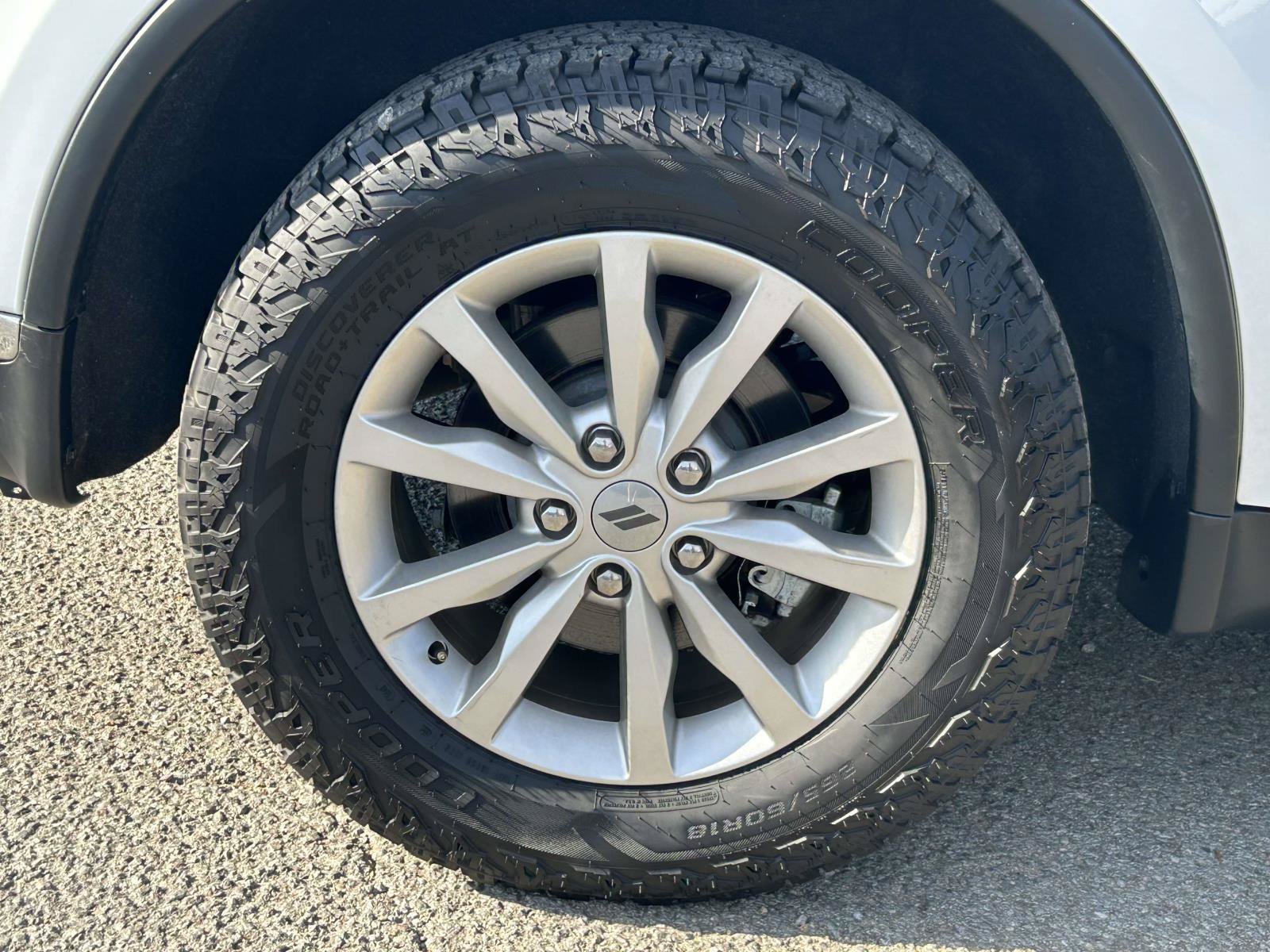 Used 2024 Dodge Durango SXT w/ Trailer Tow Group IV AWD/4WD image 9