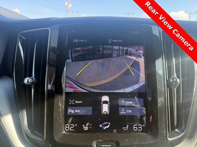 Used 2018 Volvo XC60 T6 Momentum w/ Convenience Package image 43