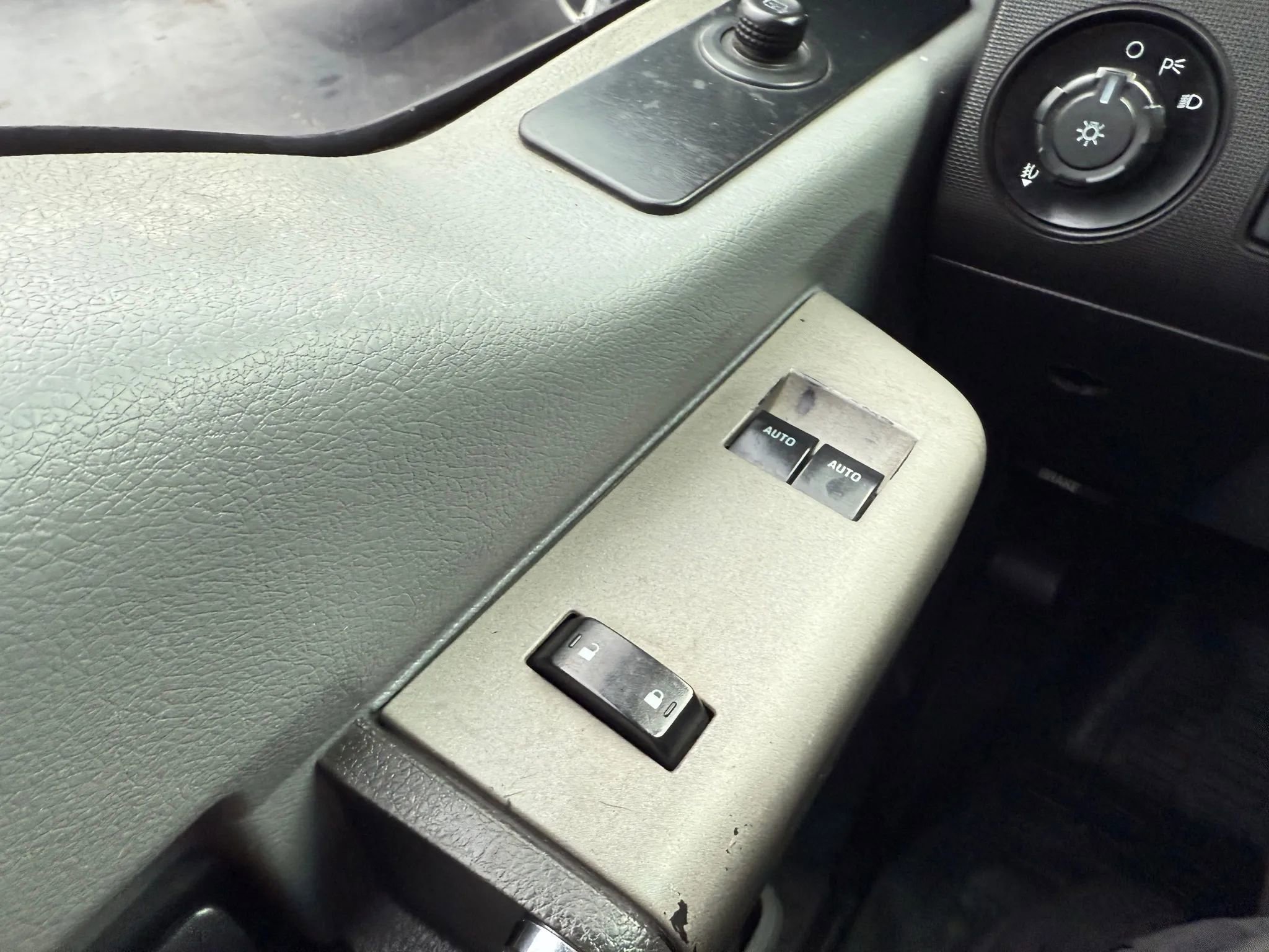 Used 2013 Ford F250 XLT image 28