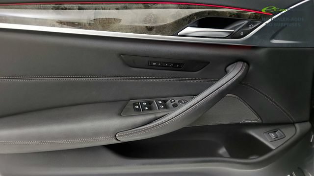 Used 2023 BMW 530i w/ M Sport Package RWD image 49