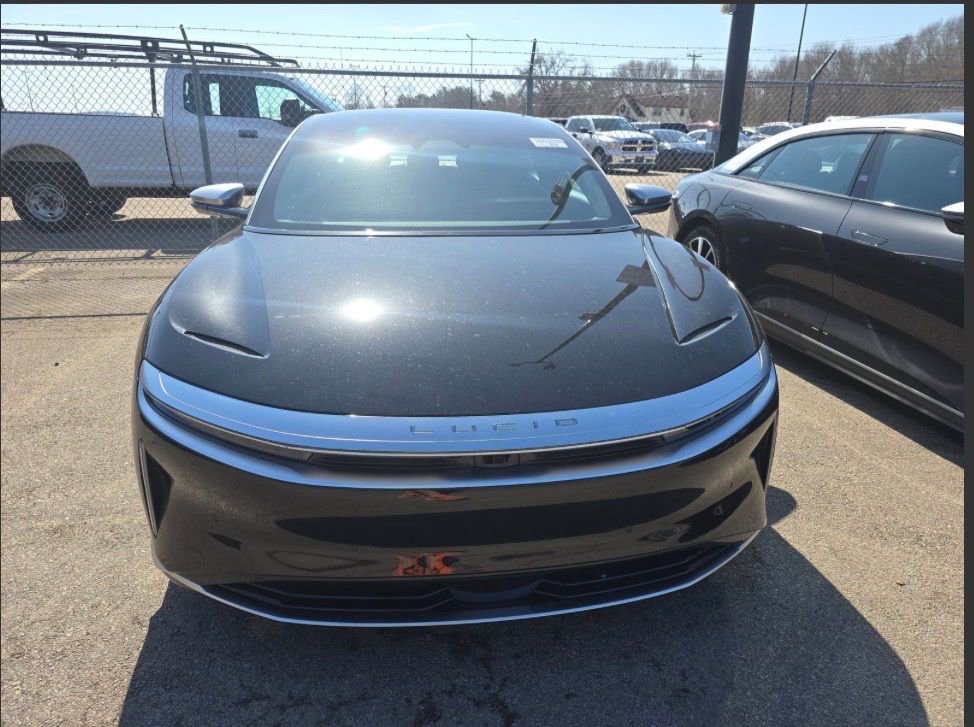 Used 2022 Lucid Air Grand Touring image 8