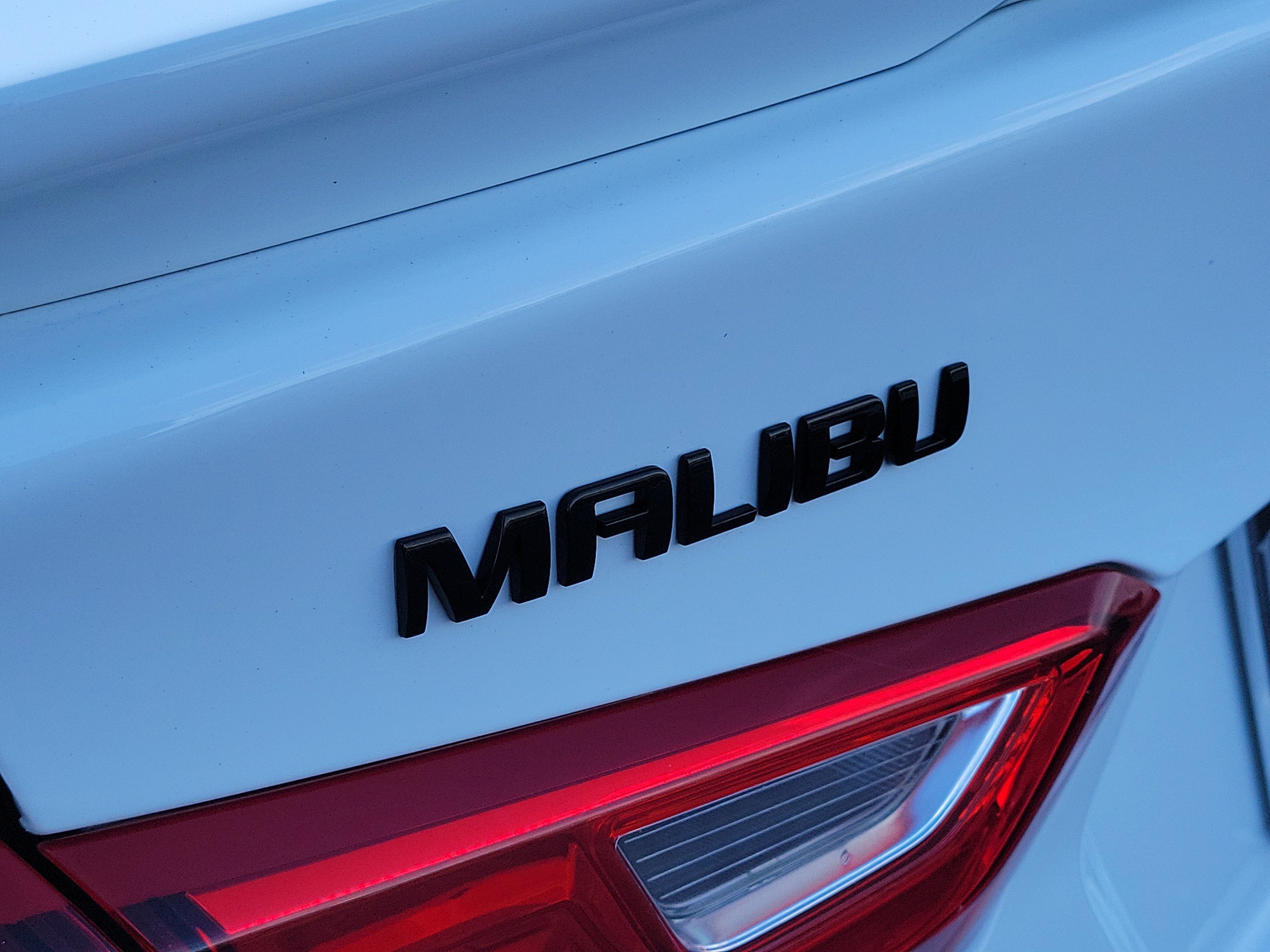 Used 2022 Chevrolet Malibu RS FWD image 5