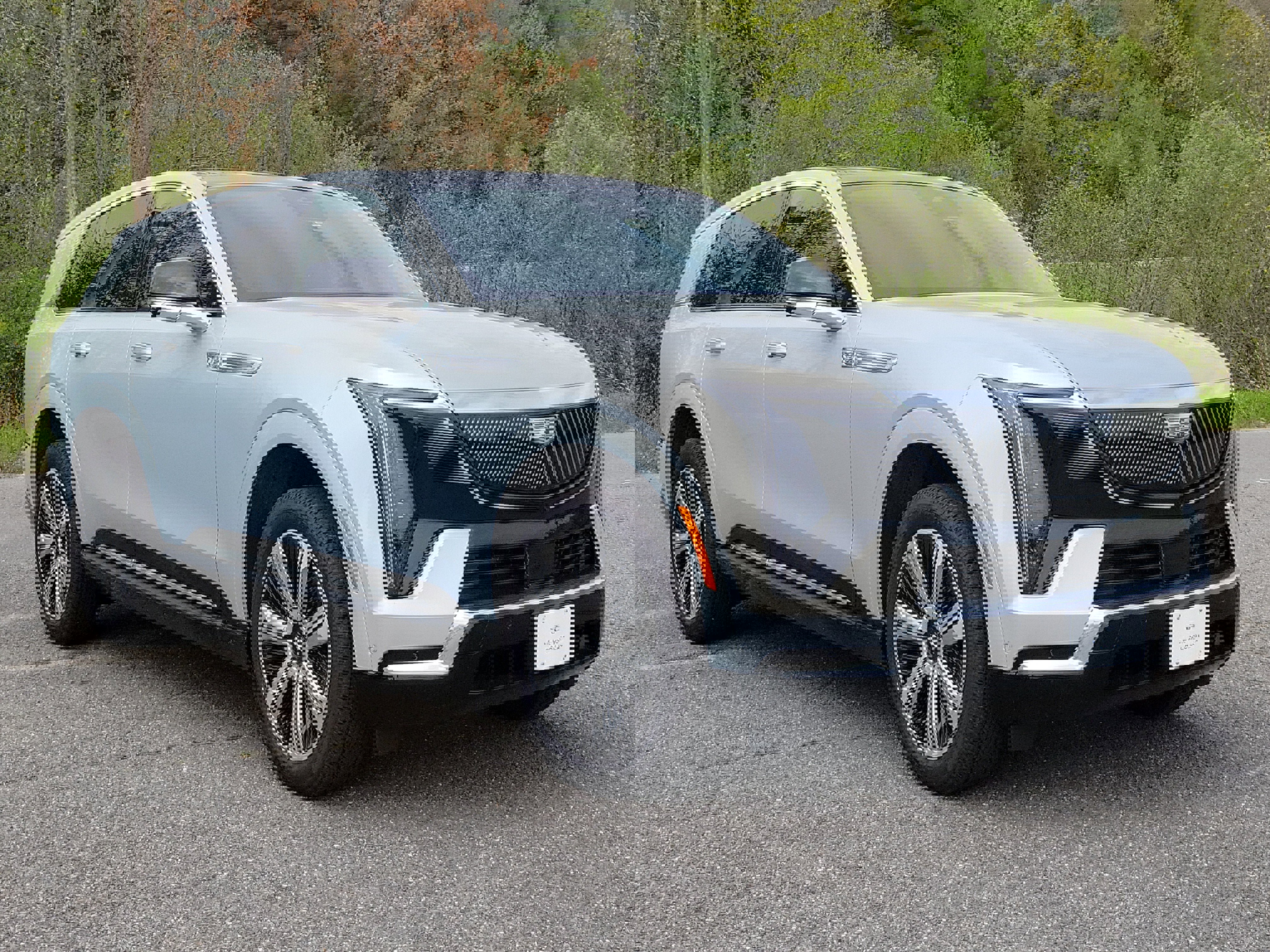 New 2025 Cadillac Escalade IQ Luxury 2 image 3