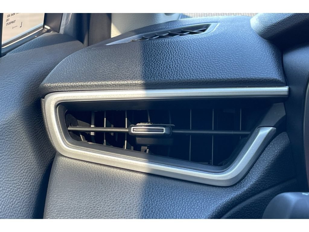 Used 2024 Toyota Corolla Cross XLE w/ Convenience Package FWD image 29