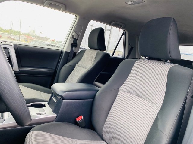 Used 2024 Toyota 4Runner SR5 image 26