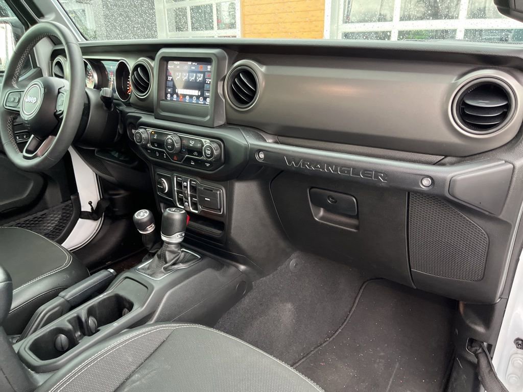 Used 2023 Jeep Wrangler Freedom Edition image 41