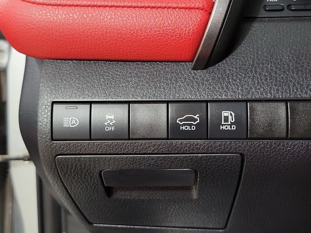 Used 2020 Toyota Camry XSE FWD image 24