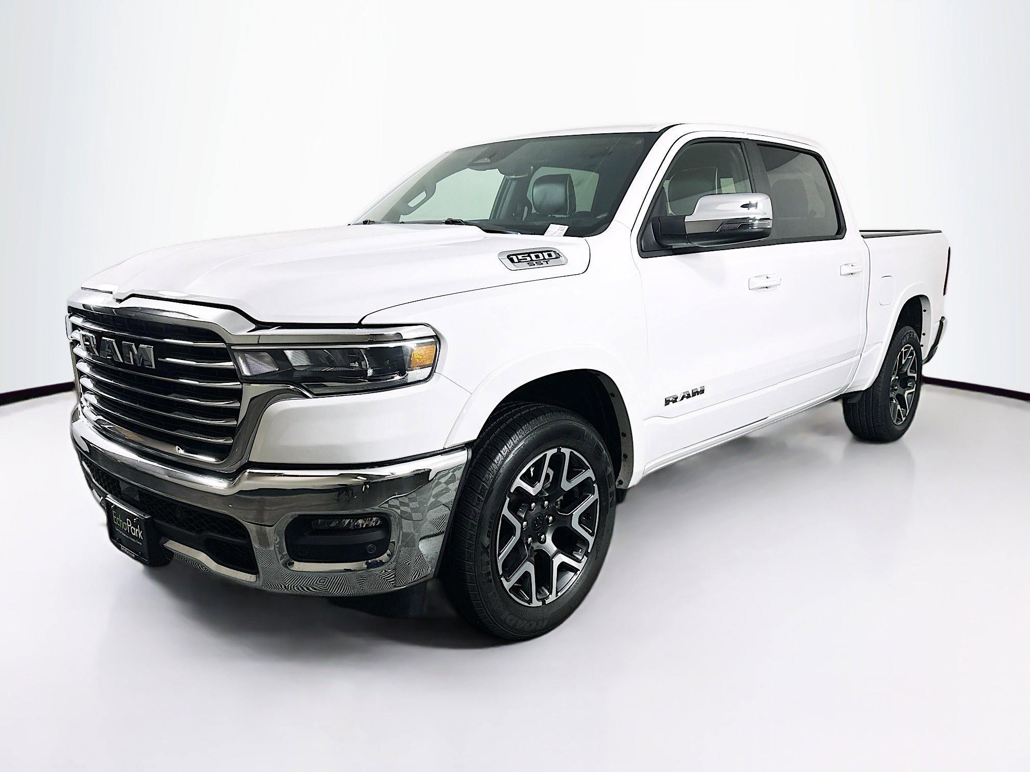 Used 2025 RAM 1500 Laramie image 3