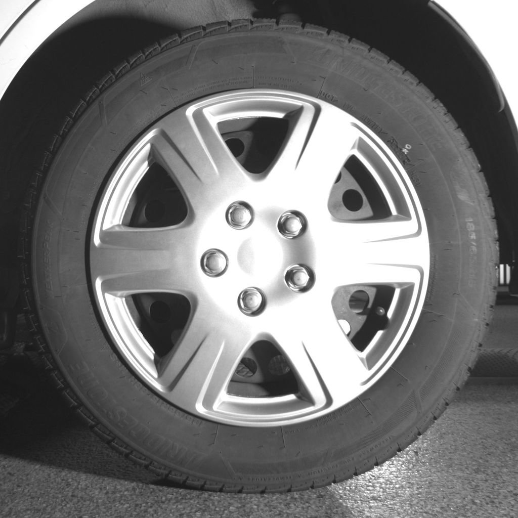Used 2017 Nissan Versa Note SV FWD image 12