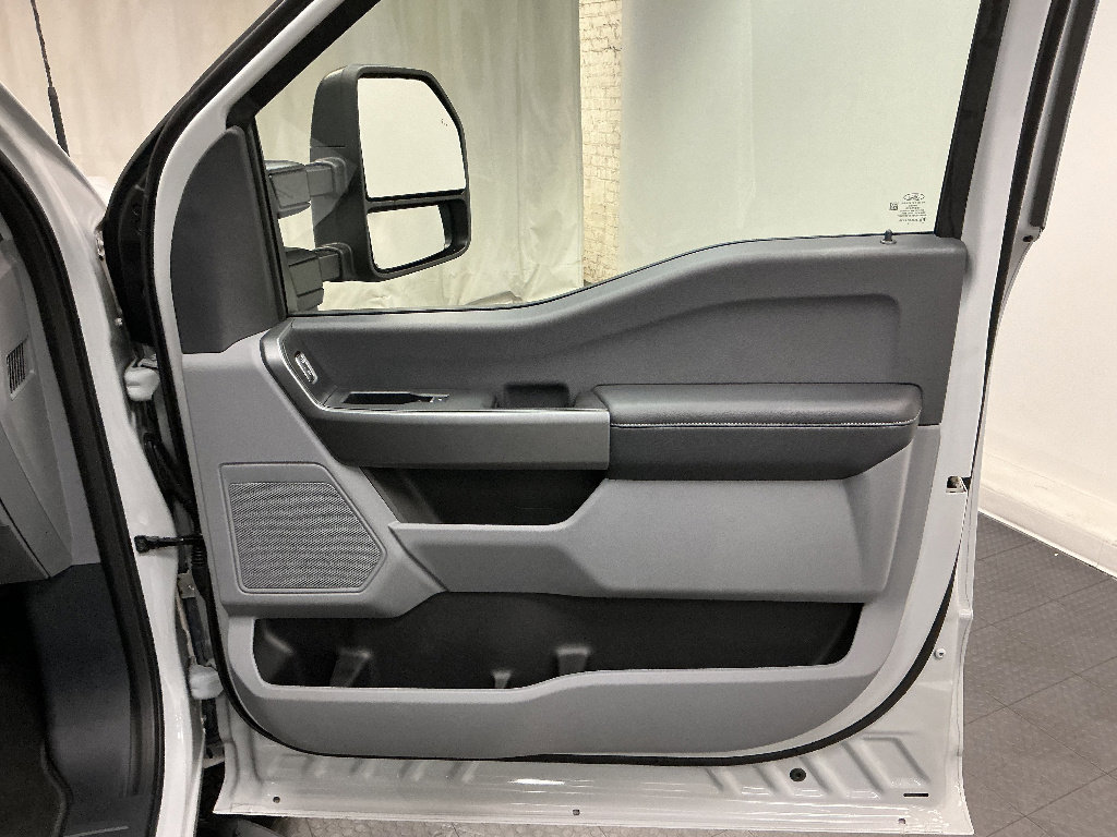 Used 2025 Ford F250 XL w/ STX Appearance Package AWD/4WD image 35