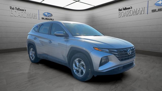 Used 2023 Hyundai Tucson SE image 1