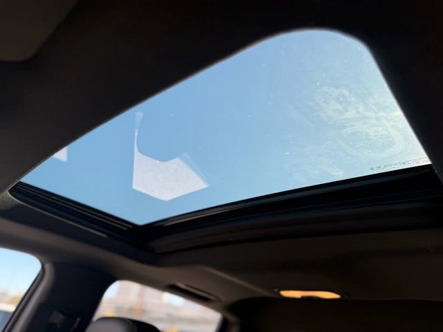 Used 2024 Chevrolet Colorado ZR2 w/ ZR2 Convenience Package III image 10