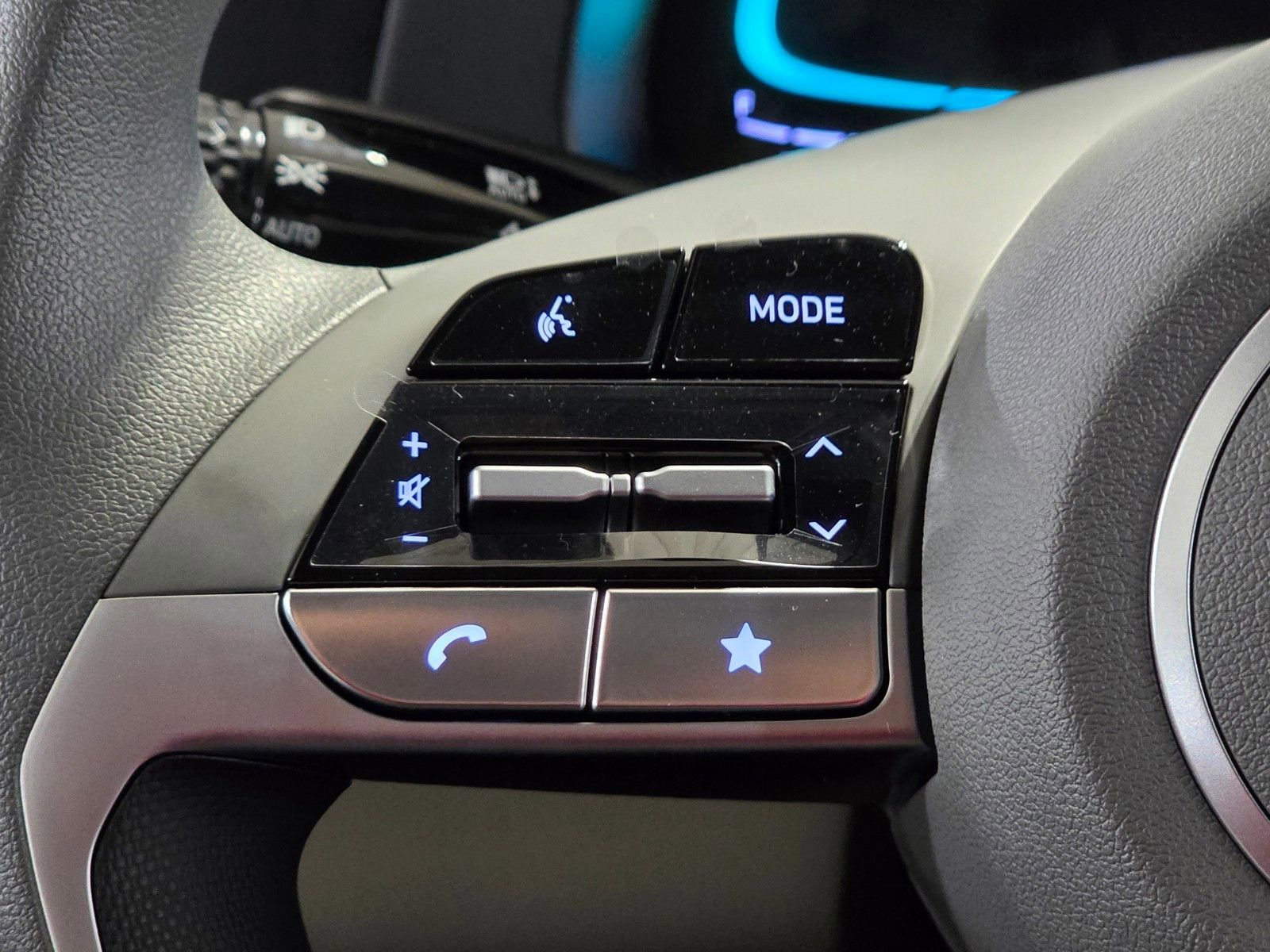 New 2026 Hyundai Elantra Blue FWD image 29