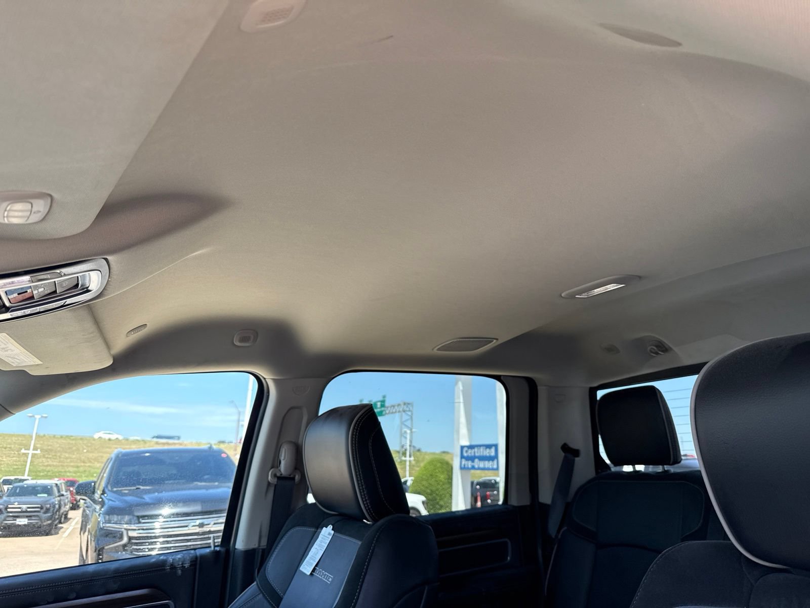 Used 2024 RAM 2500 Laramie w/ Safety Group AWD/4WD image 19