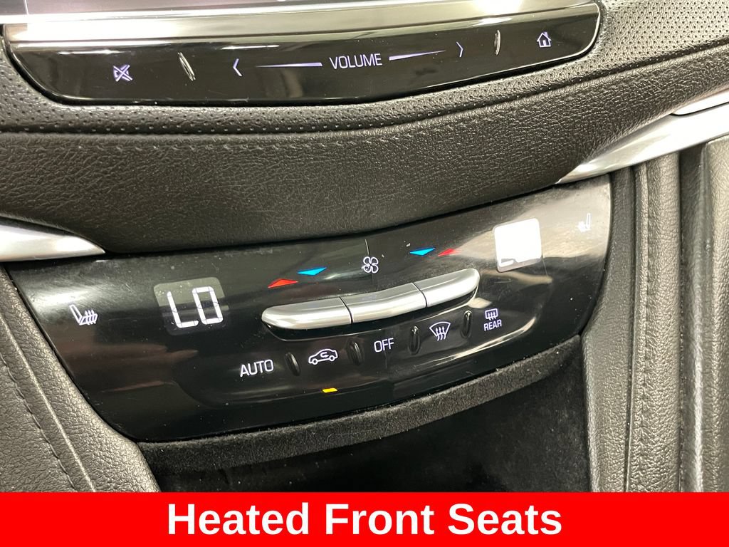 Certified 2018 Cadillac XT5 Luxury w/ Driver Awareness Package AWD/4WD image 12