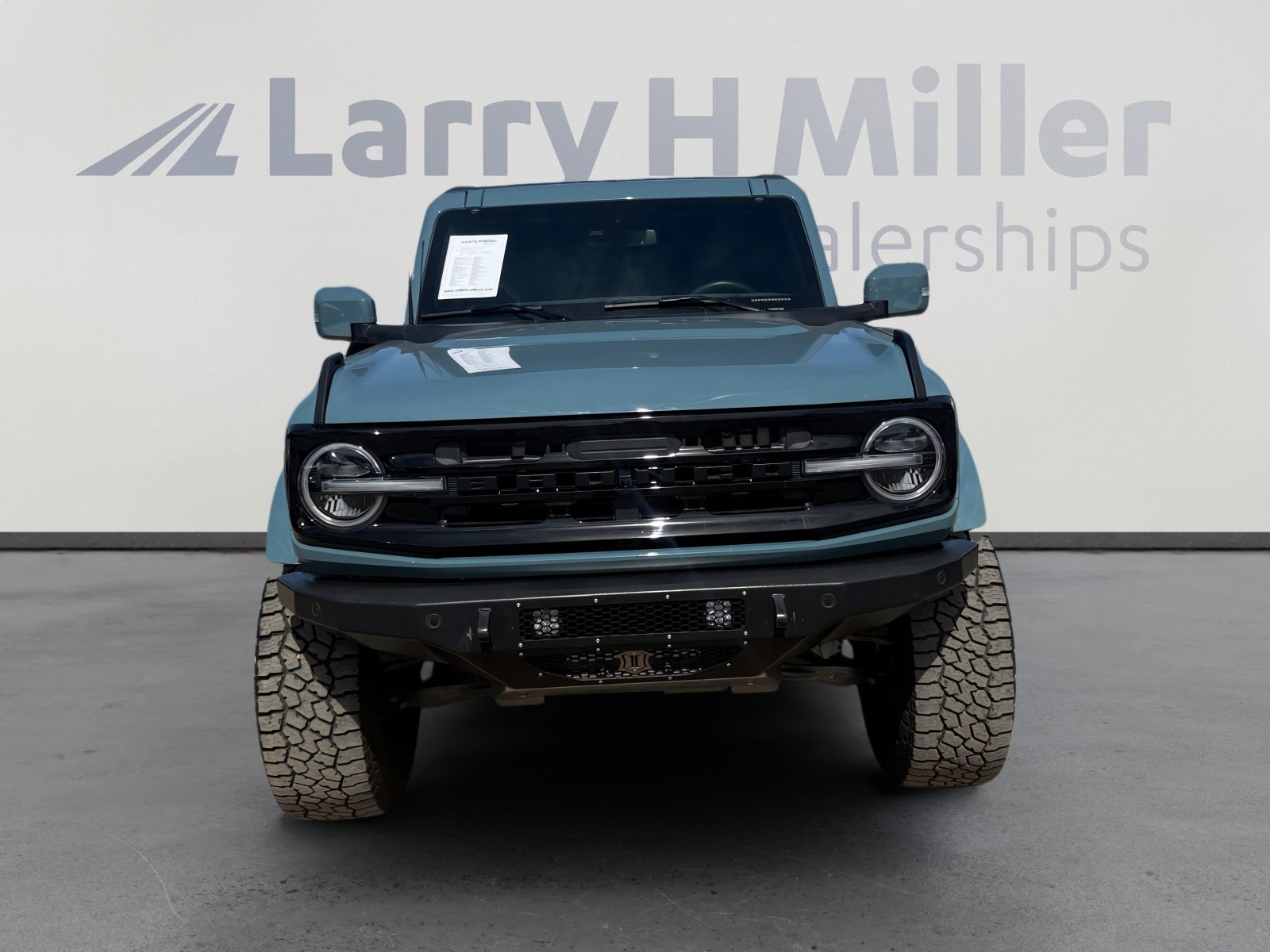Used 2023 Ford Bronco Outer Banks image 8