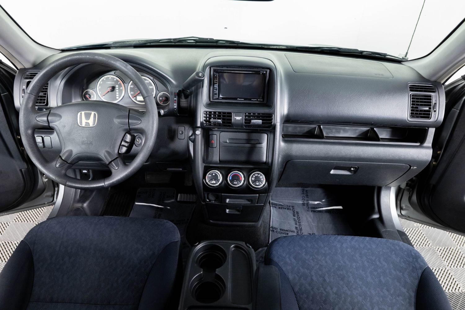 Used 2005 Honda CR-V LX image 33