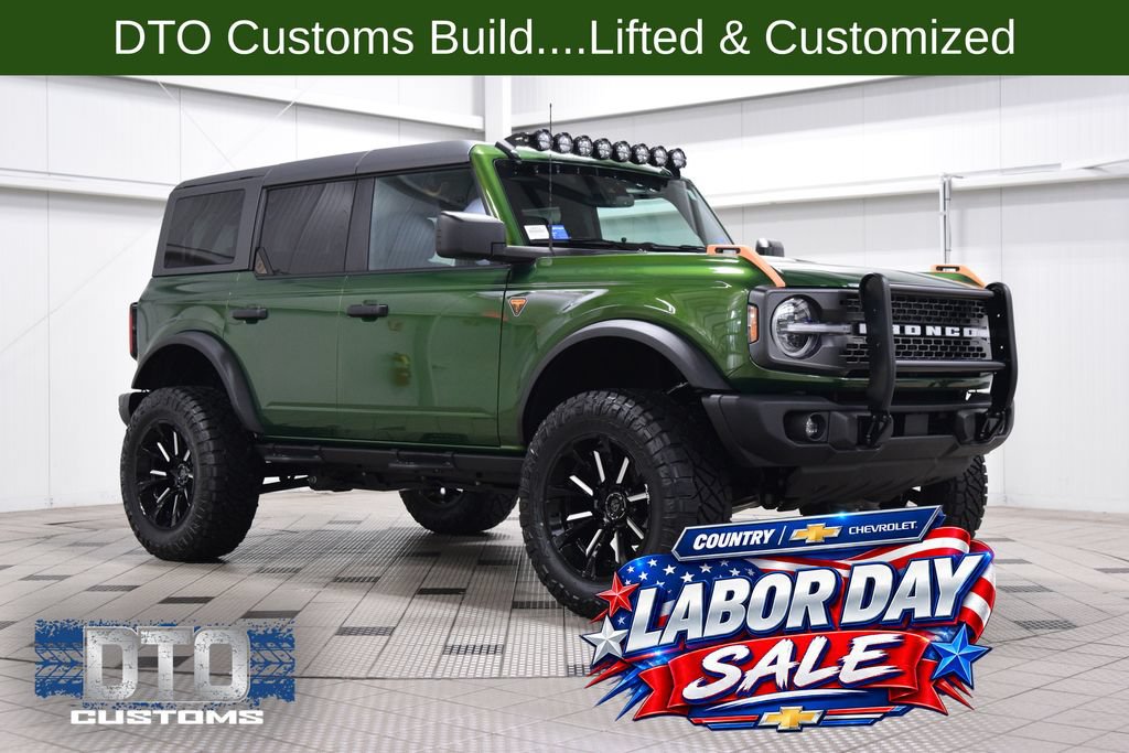 Used 2025 Ford Bronco Badlands AWD/4WD video 1