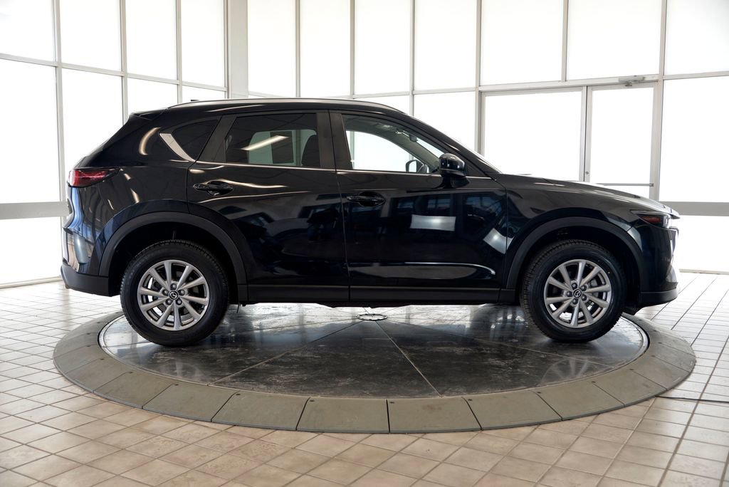 Used 2023 MAZDA CX-5 AWD 2.5 S w/ Select Package image 9