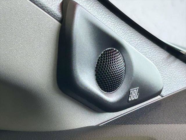 Certified 2023 Toyota Prius Limited w/ Limited Premium Package FWD image 22
