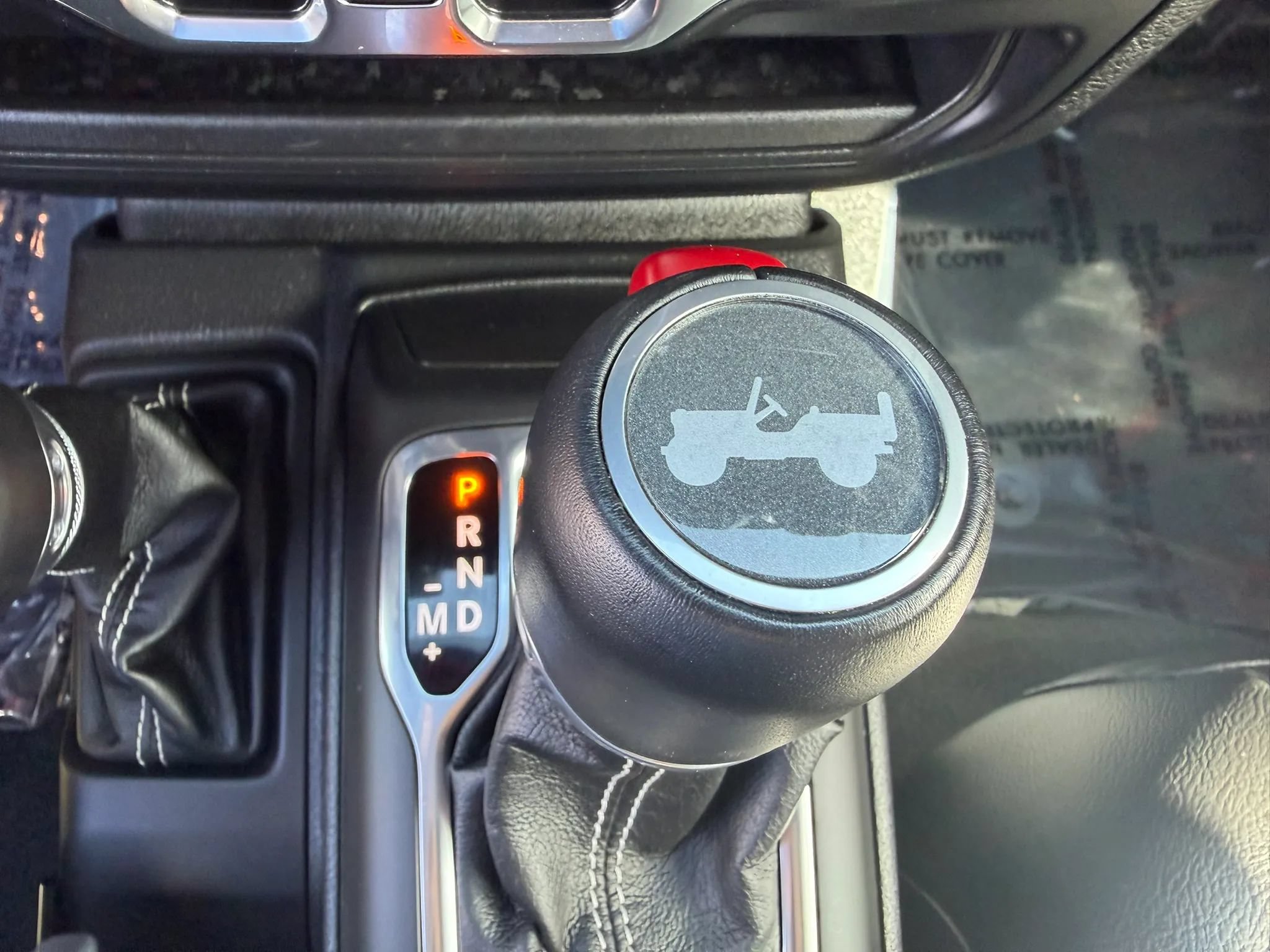 Used 2023 Jeep Wrangler Unlimited Sahara w/ Cold Weather Group AWD/4WD image 28
