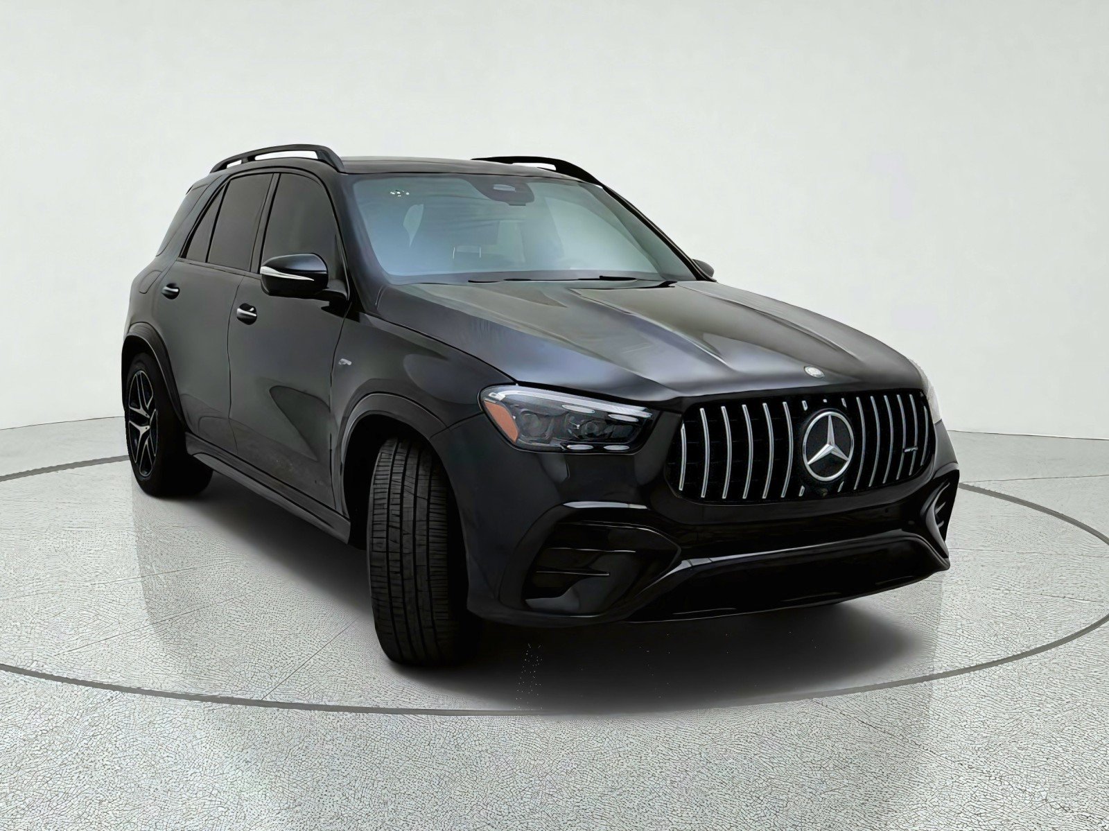 Certified 2024 Mercedes-Benz GLE 53 AMG 4MATIC image 4