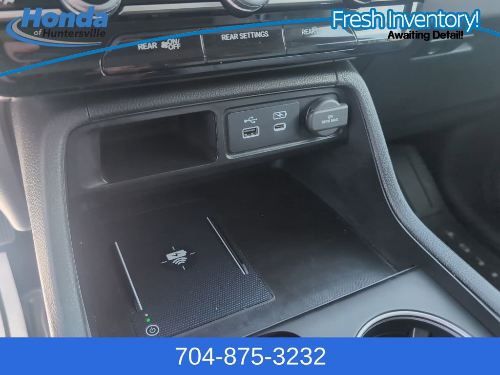 Used 2024 Honda Pilot Touring image 26