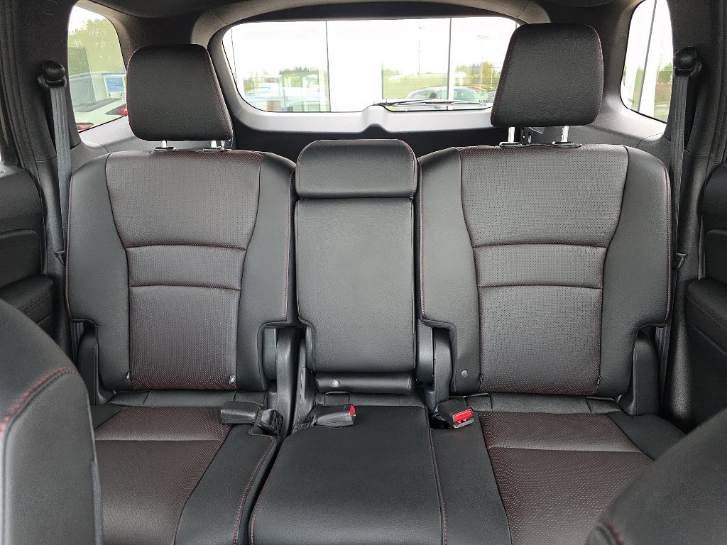 Used 2024 Honda Passport Black Edition image 36