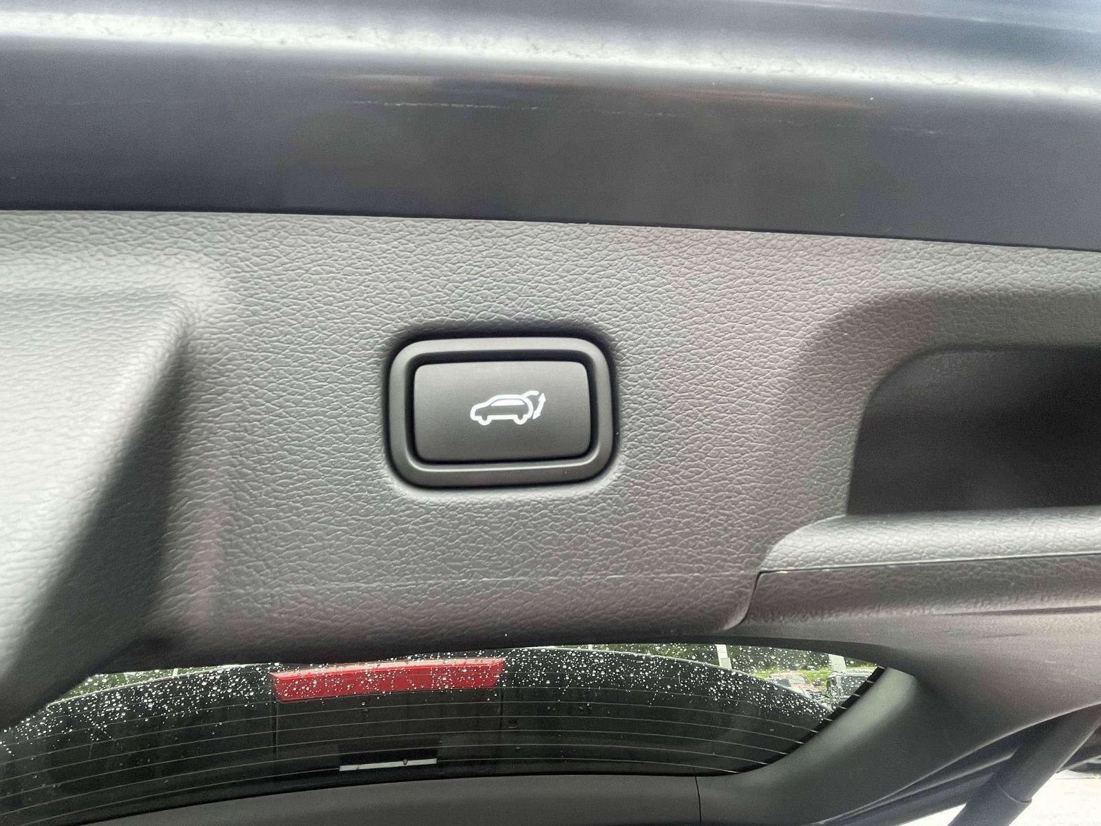 Used 2025 Hyundai Palisade SEL FWD image 21
