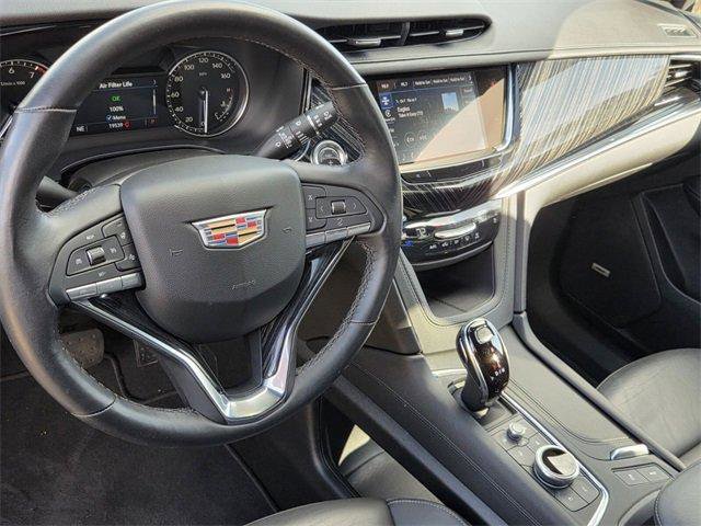 Certified 2025 Cadillac XT6 Premium Luxury image 15
