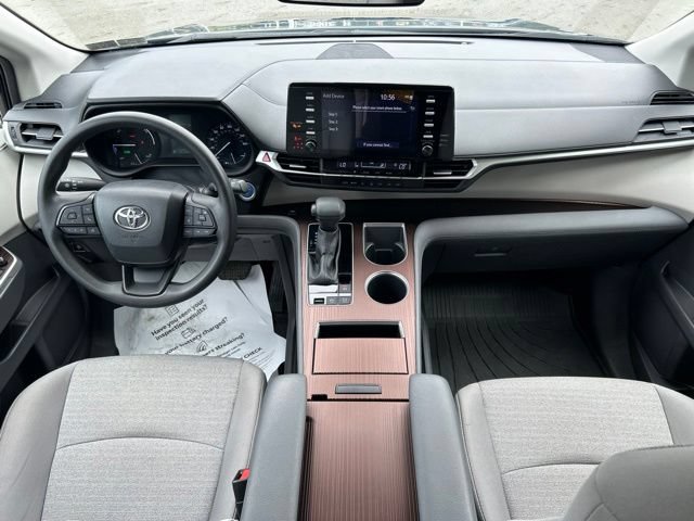 Certified 2023 Toyota Sienna LE FWD image 41