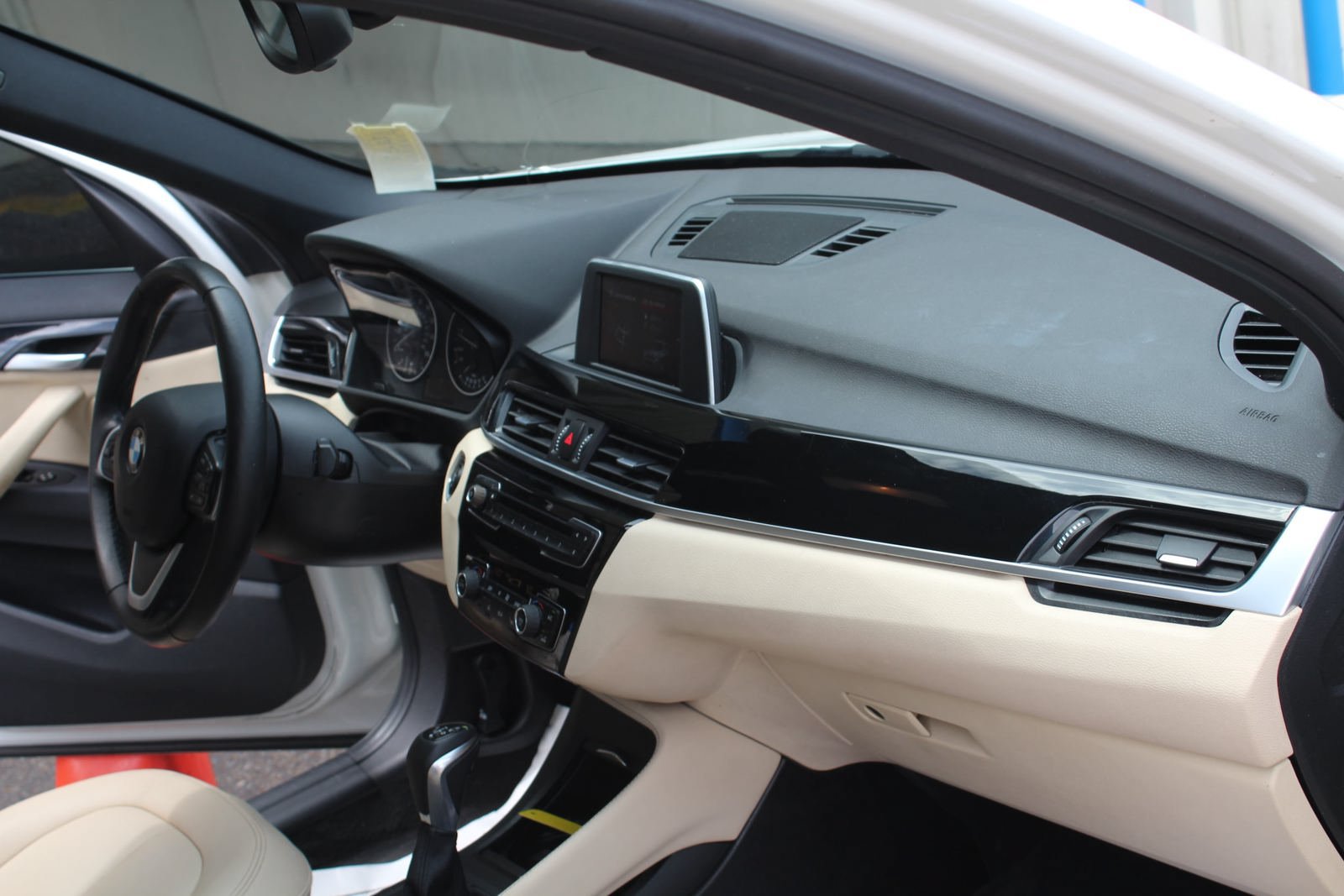 Used 2018 BMW X1 sDrive28i FWD image 20