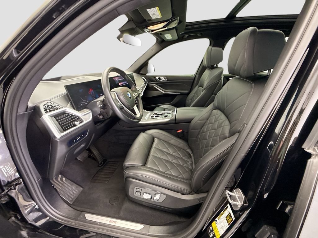 Used 2024 BMW X5 xDrive40i w/ Premium Package AWD/4WD image 18