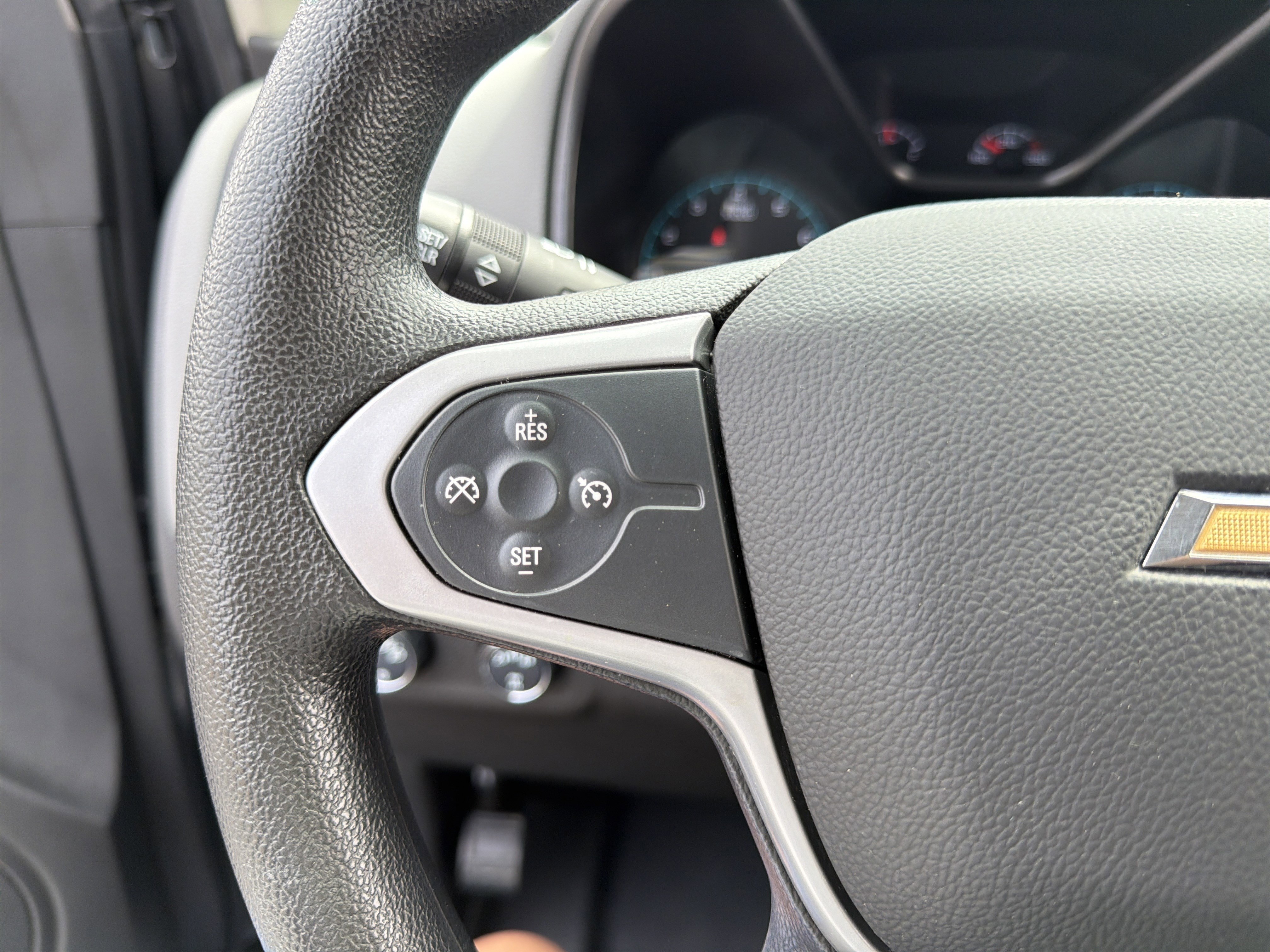 Used 2022 Chevrolet Colorado W/T w/ WT Convenience Package AWD/4WD image 23